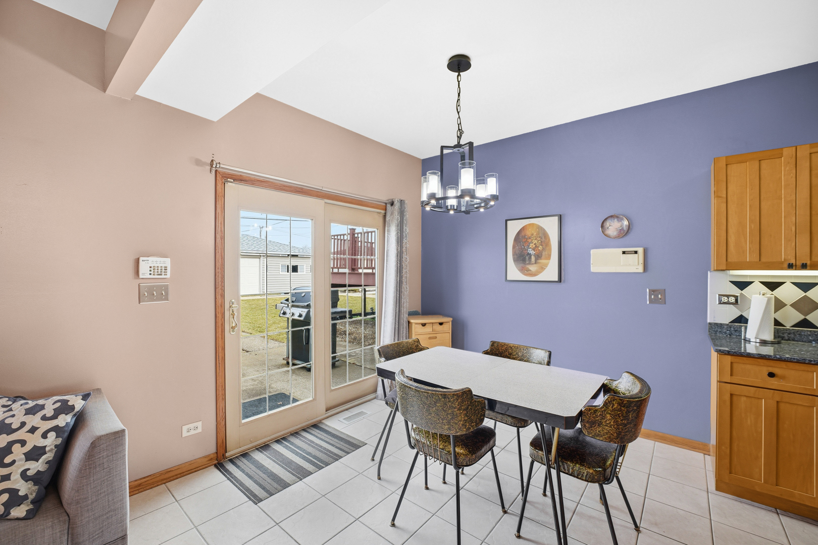 6158 W 60th Street, Chicago, IL 60638