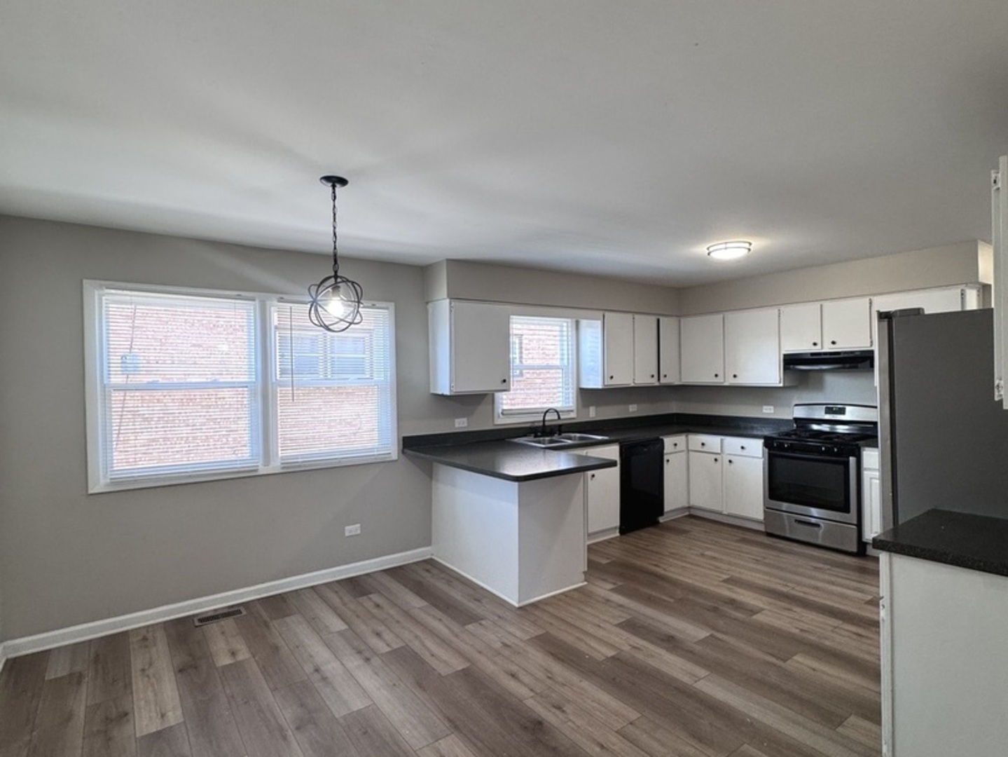 43 W Ann Street #2, Lombard, IL 60148