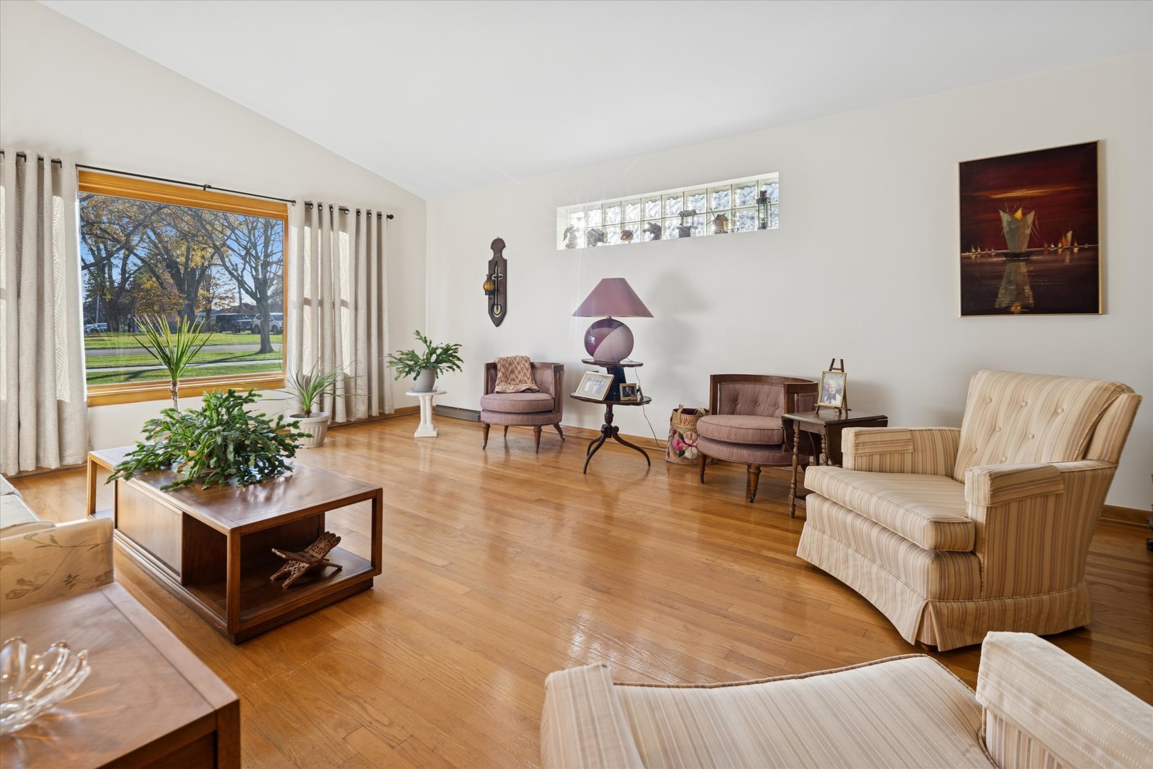 1603 Ashton Court, Wheaton, IL 60187