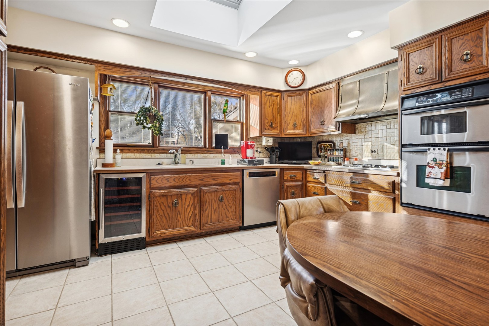 1603 Ashton Court, Wheaton, IL 60187