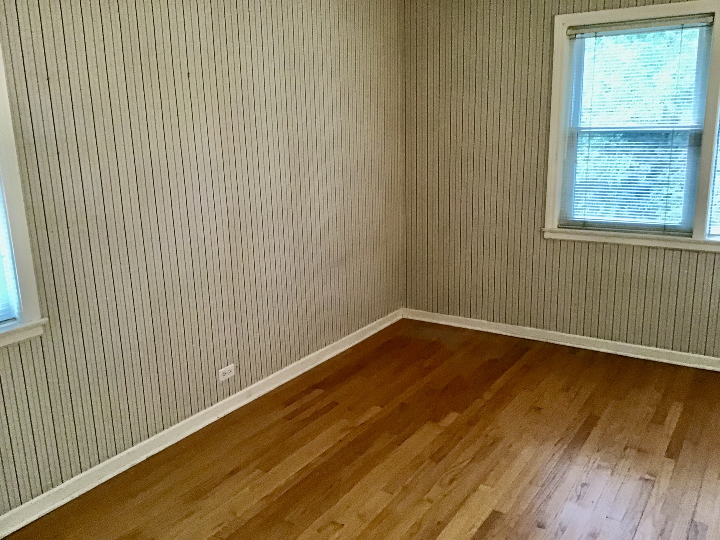 9532 Springfield Avenue, Evanston, IL 60203