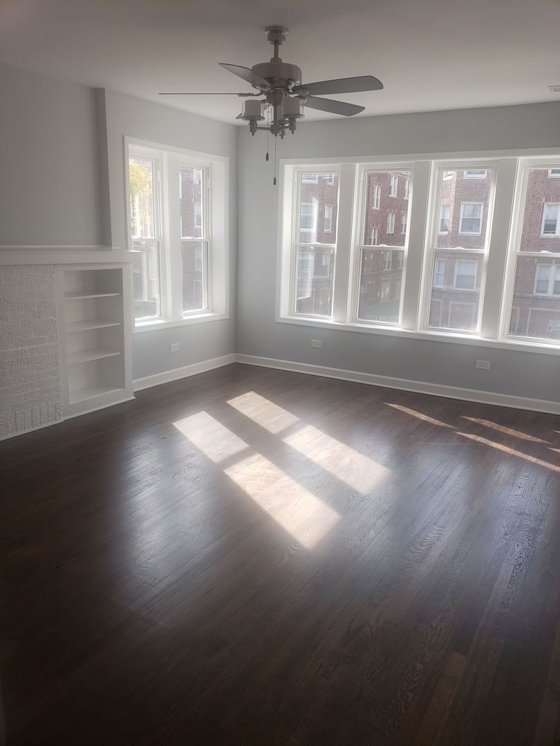 8005 S Maryland Avenue, Chicago, IL 60619