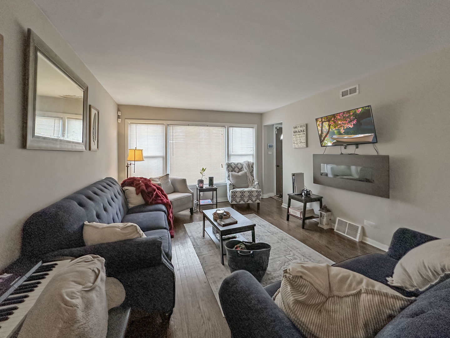 14522 S Marquette Avenue, Burnham, IL 60633