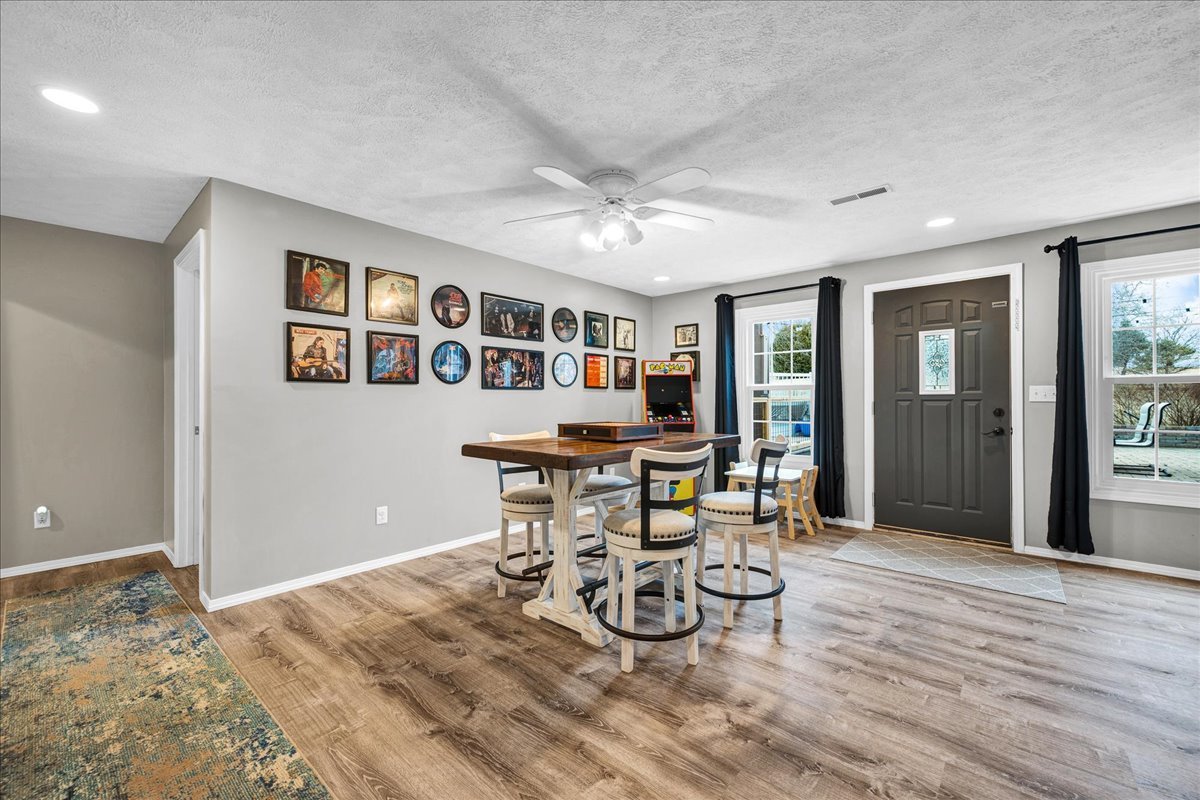 103 Comet Lane, Heyworth, IL 61745