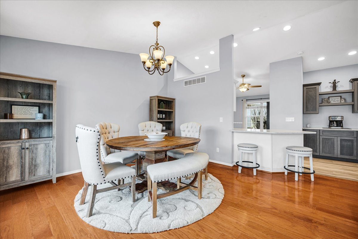 103 Comet Lane, Heyworth, IL 61745