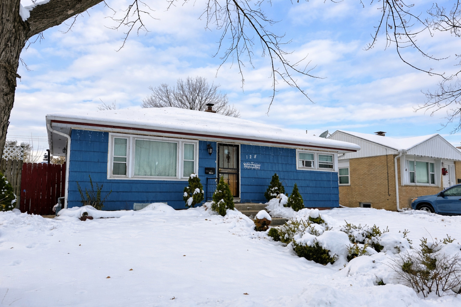 128 N YORK Road, Bensenville, IL 60106