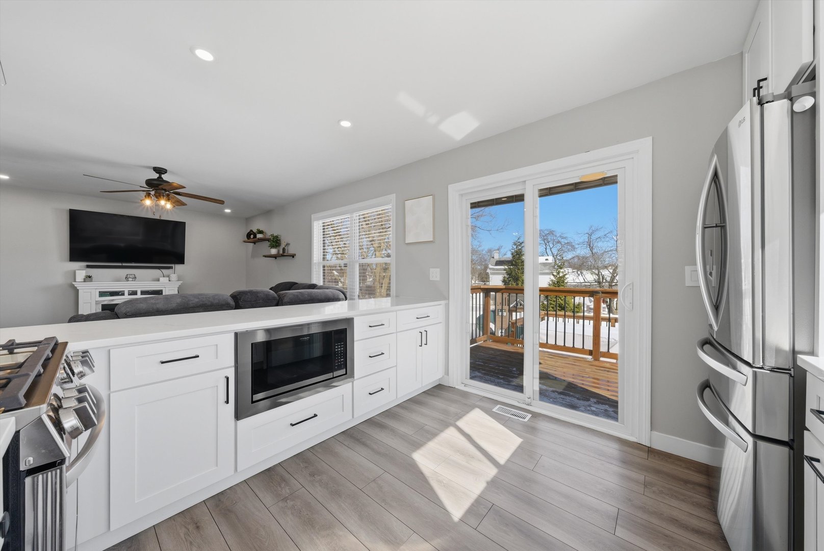 396 Nantucket Court, Bartlett, IL 60103