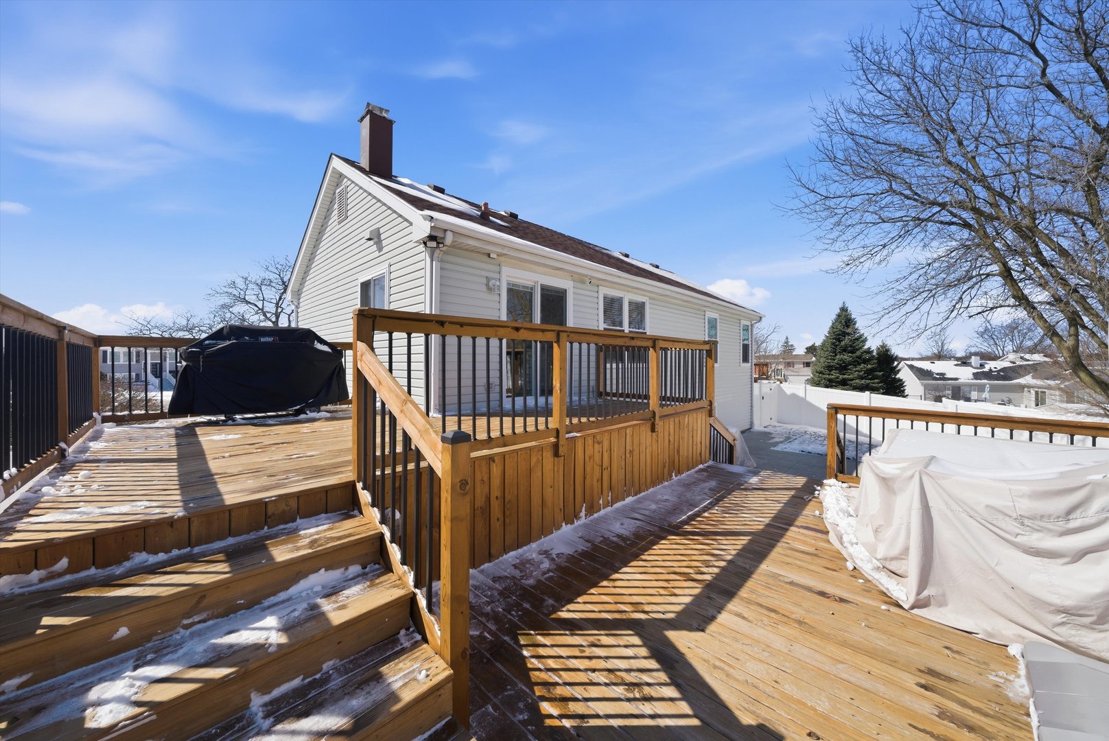 396 Nantucket Court, Bartlett, IL 60103