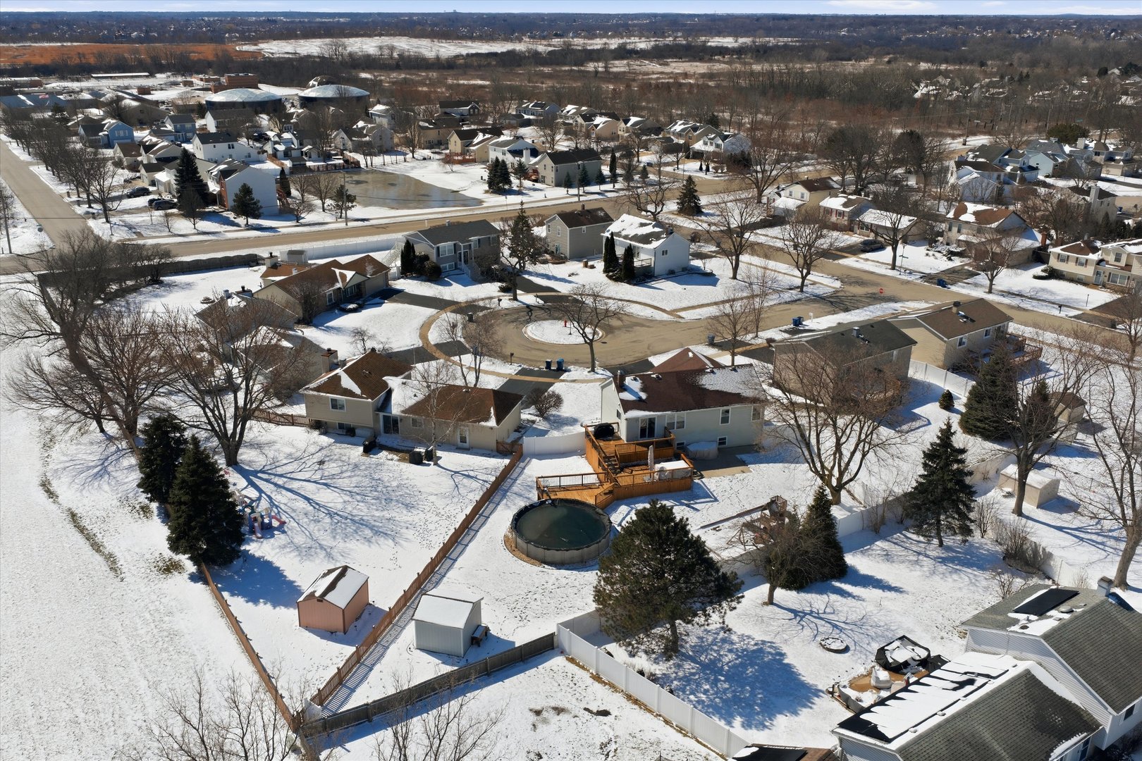 396 Nantucket Court, Bartlett, IL 60103