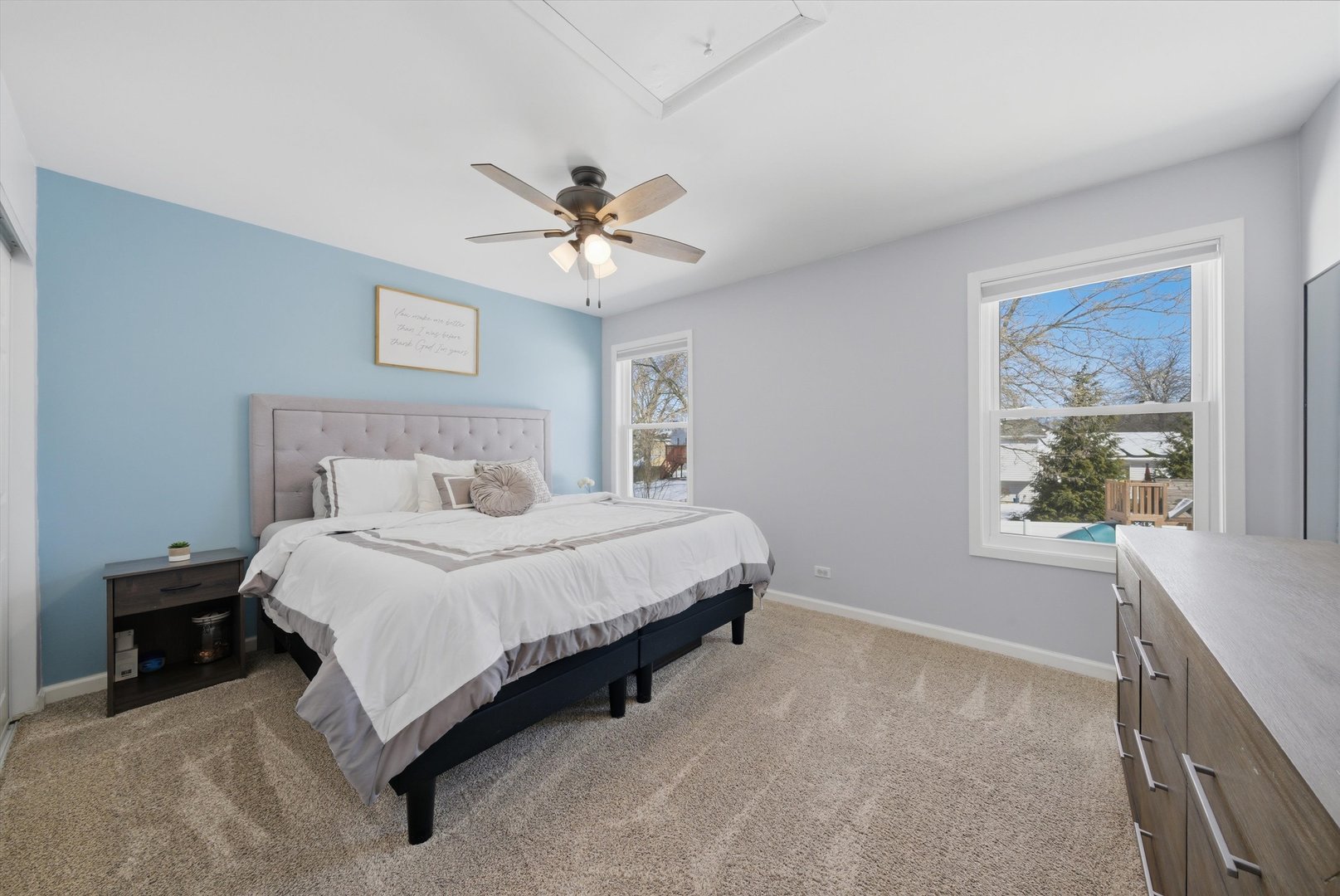 396 Nantucket Court, Bartlett, IL 60103