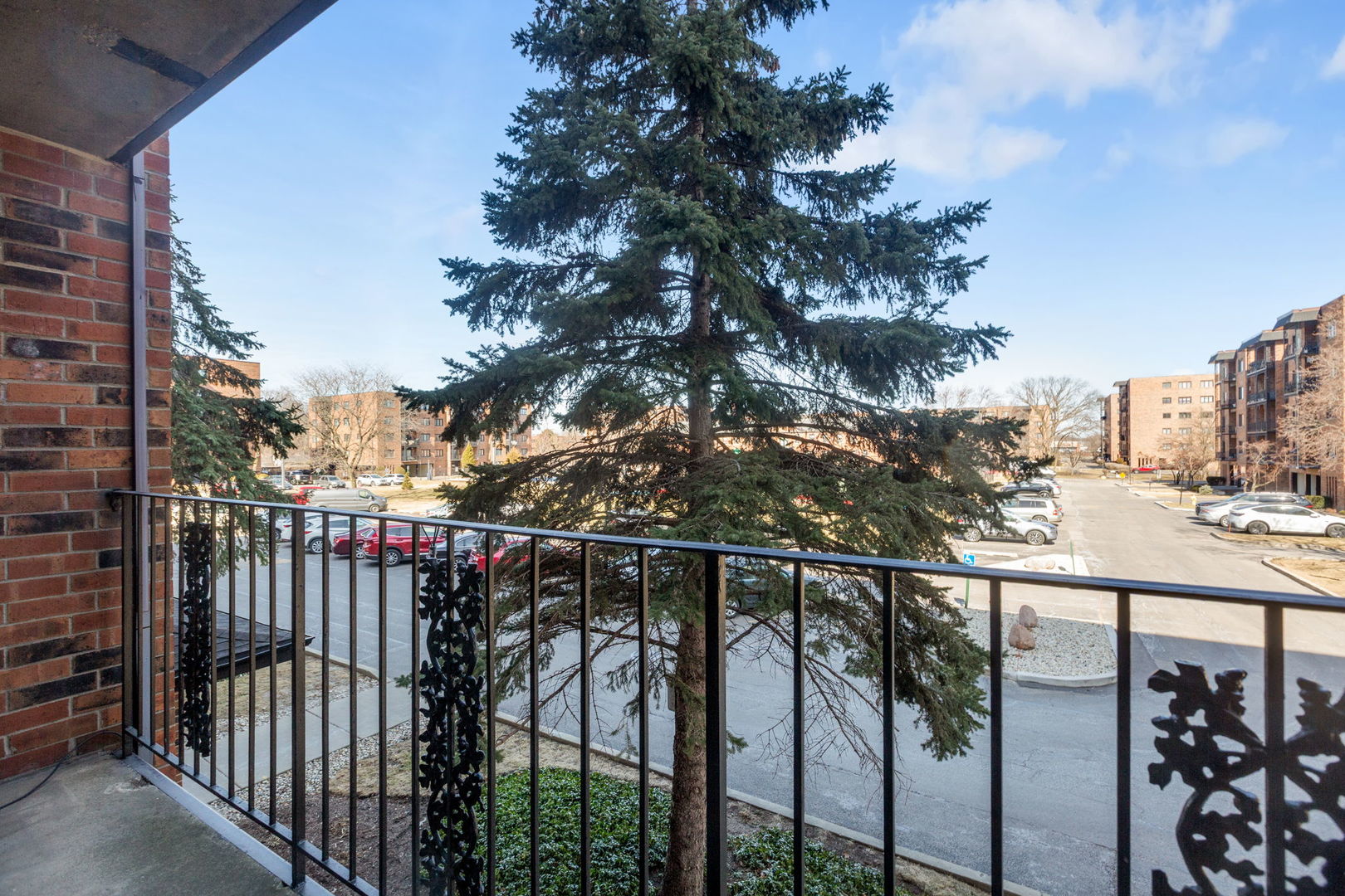 Des Plaines, IL 60016