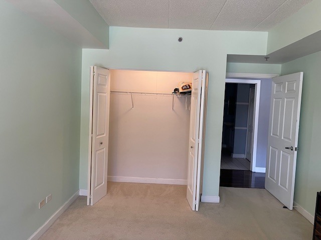 875 E 22nd Street #204, Lombard, IL 60148