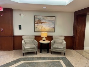 875 E 22nd Street #204, Lombard, IL 60148