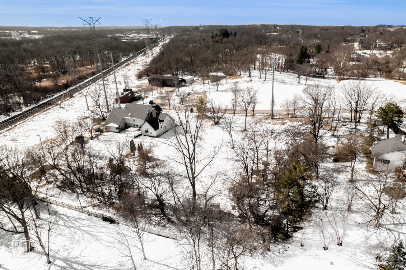 10s641 S Garfield Avenue, Burr Ridge, IL 60527