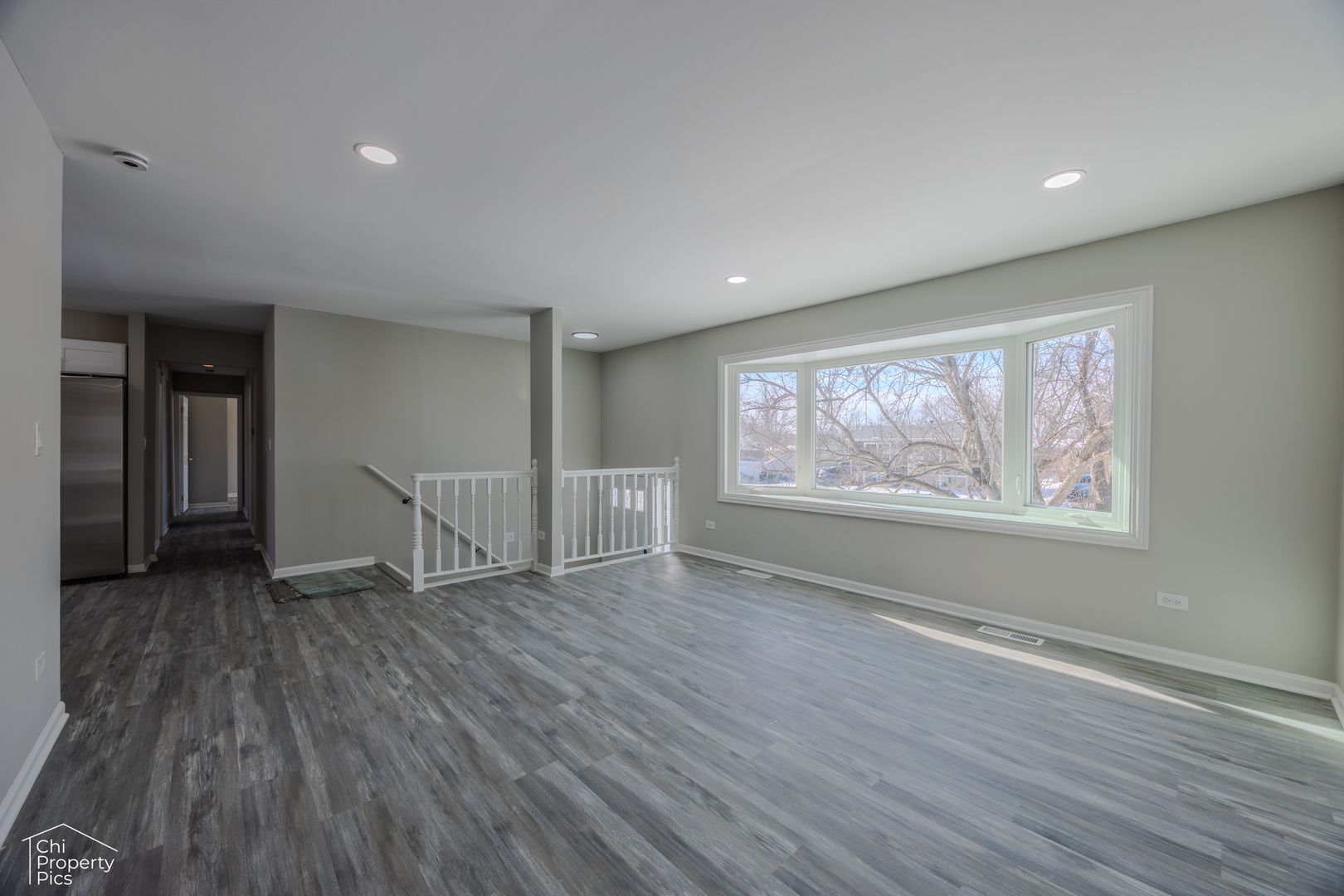 6967 Hemlock Street, Hanover Park, IL 60133