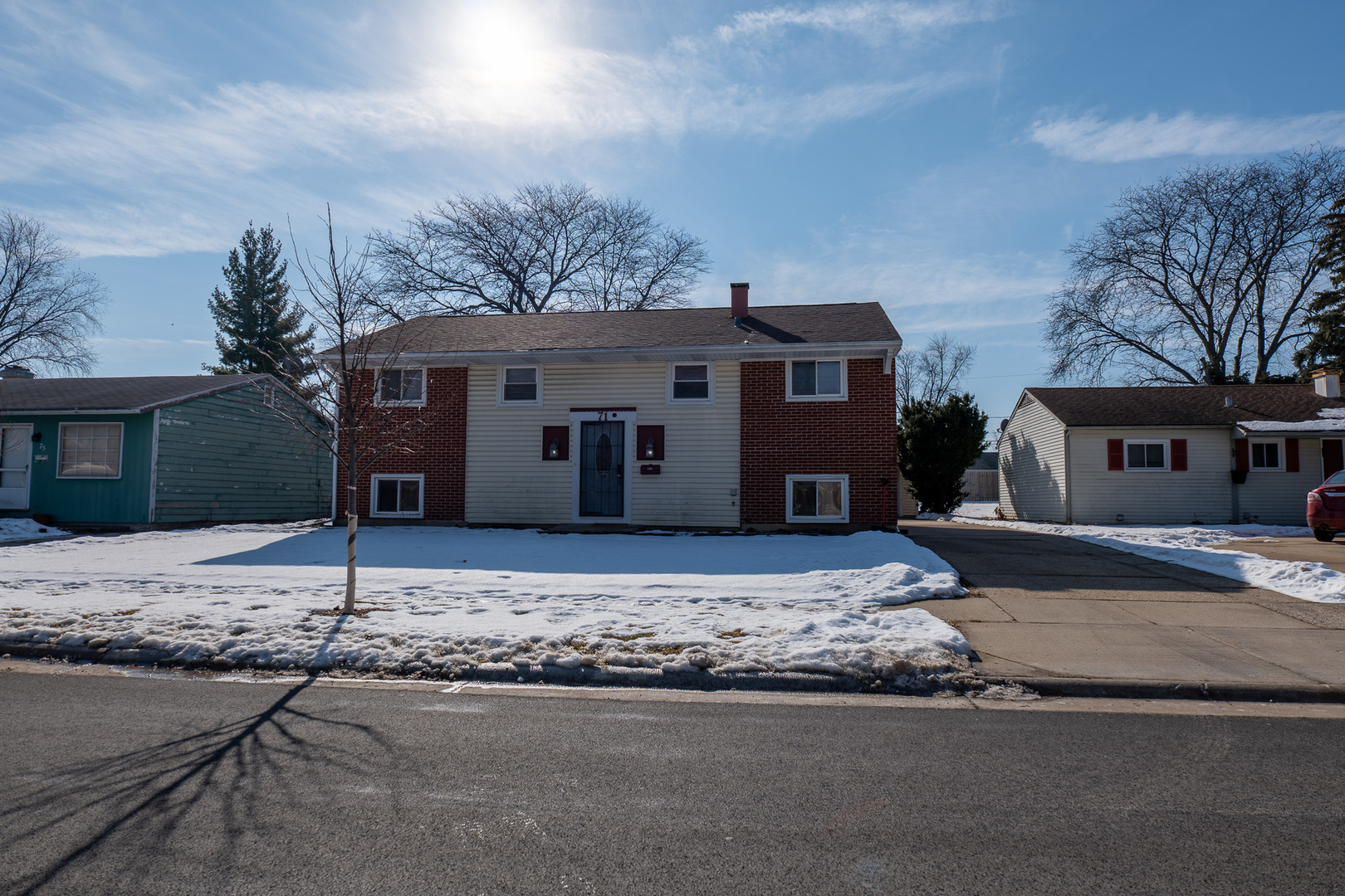 71 CAMBRIDGE Lane, Glendale Heights, IL 60139