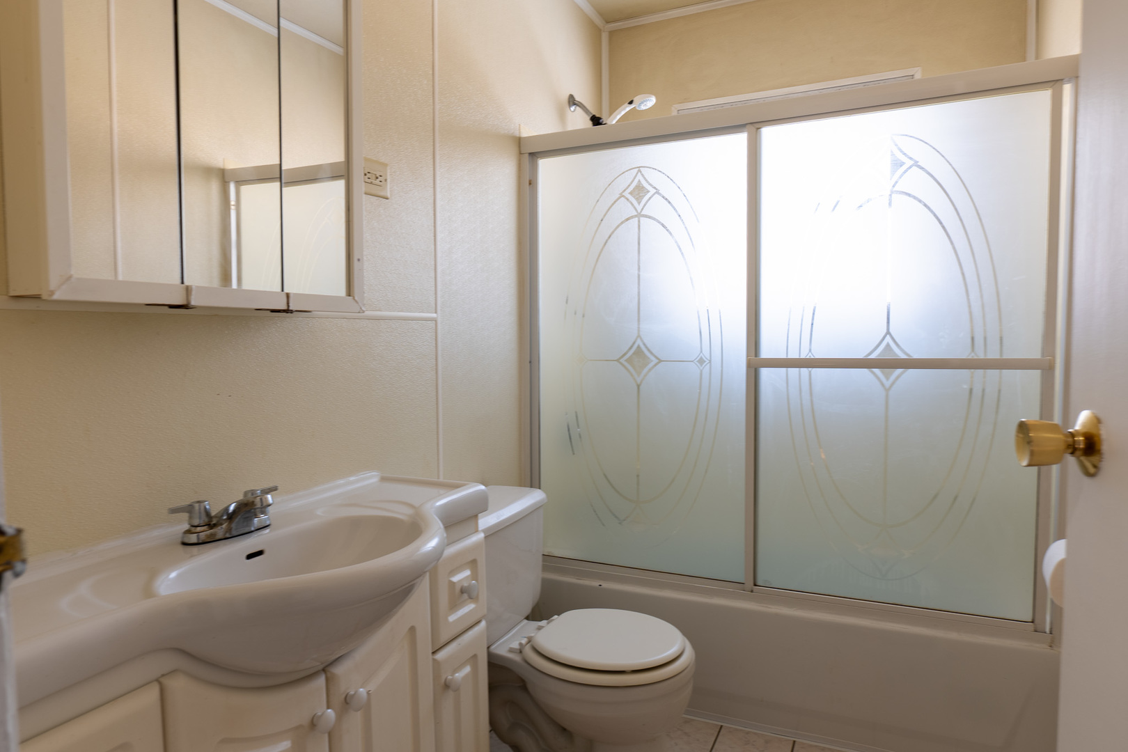 71 CAMBRIDGE Lane, Glendale Heights, IL 60139