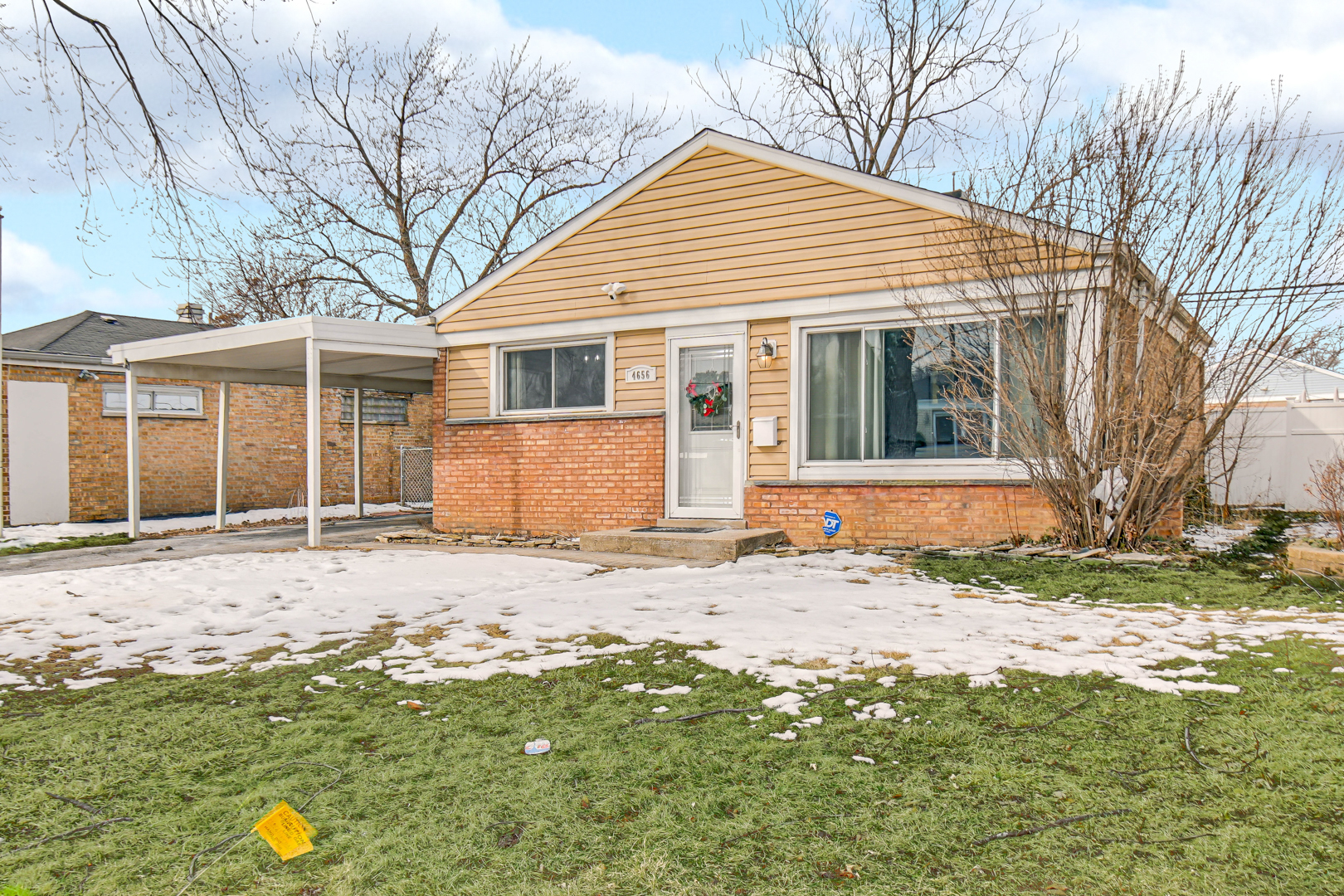 4656 W 83rd Street, Chicago, IL 60652