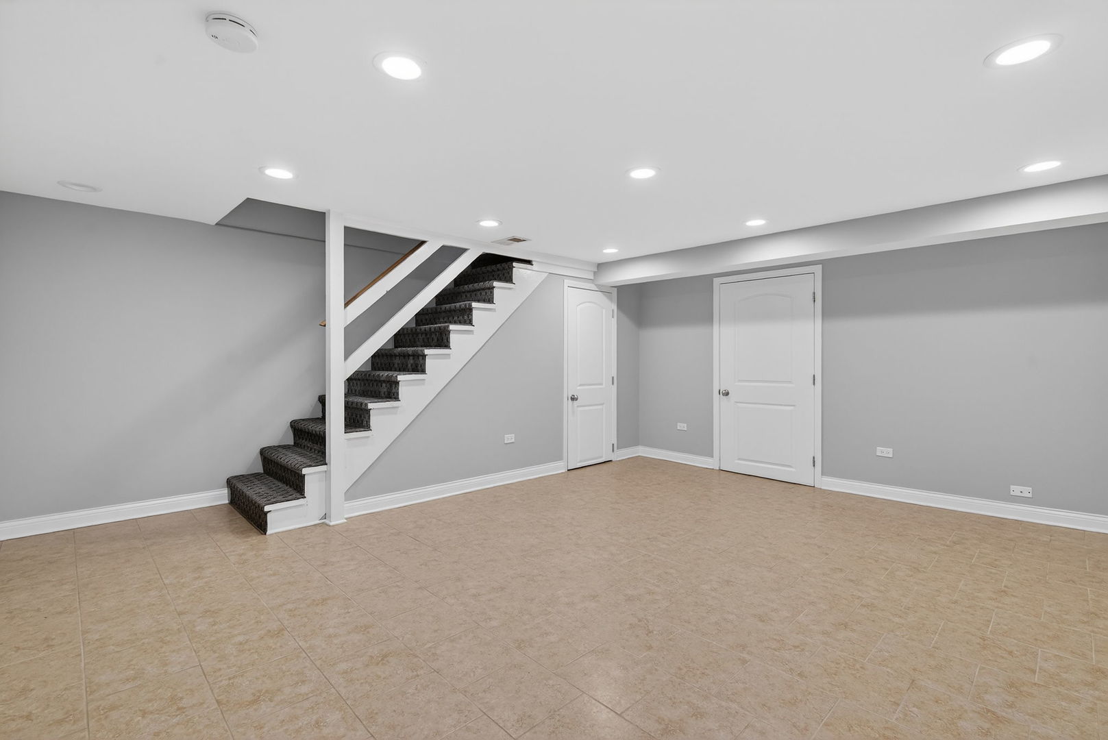 15 S Waiola Avenue #6, La Grange, IL 60525