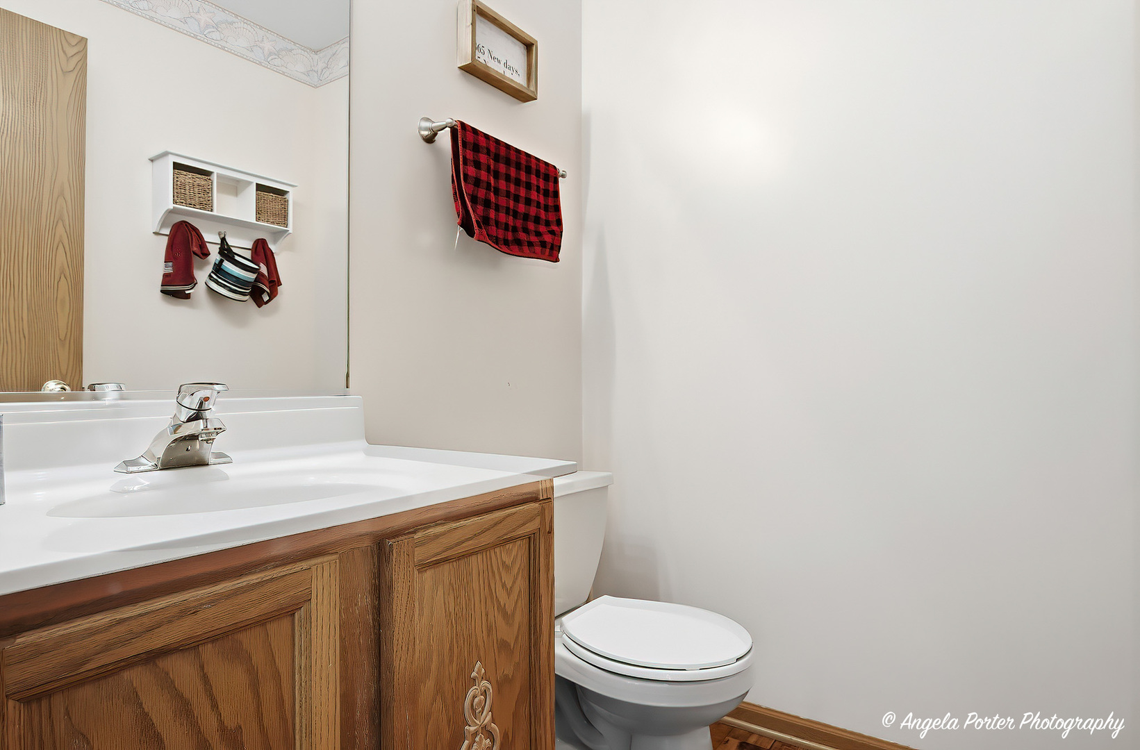 1949 W Windsor Drive, Round Lake, IL 60073