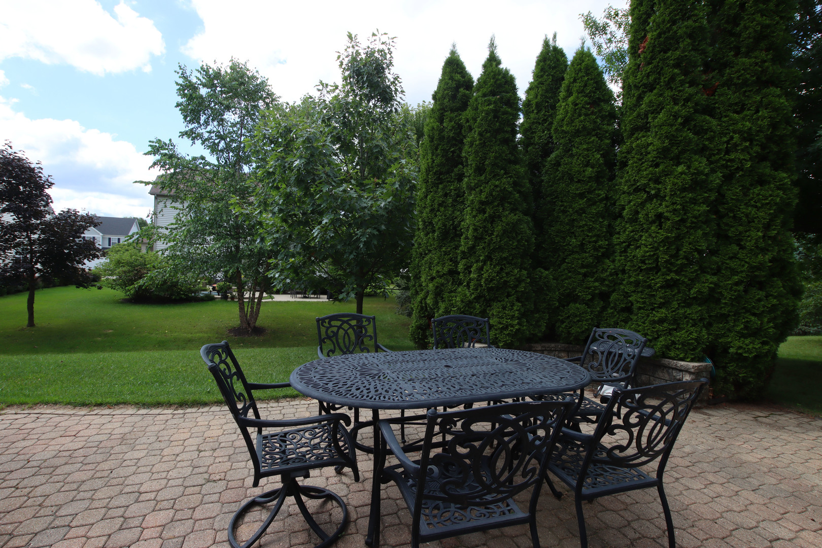 1949 W Windsor Drive, Round Lake, IL 60073