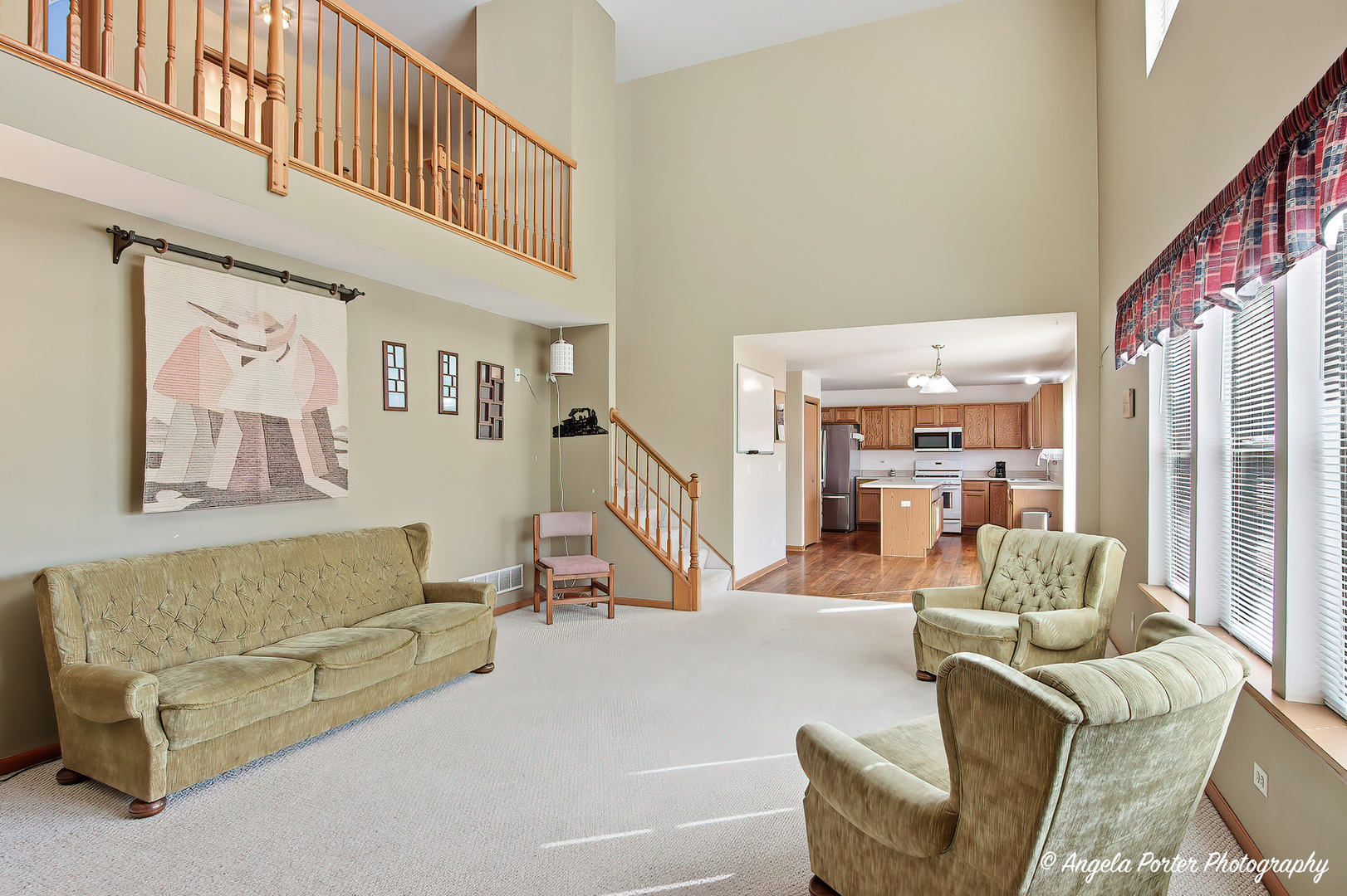 1949 W Windsor Drive, Round Lake, IL 60073