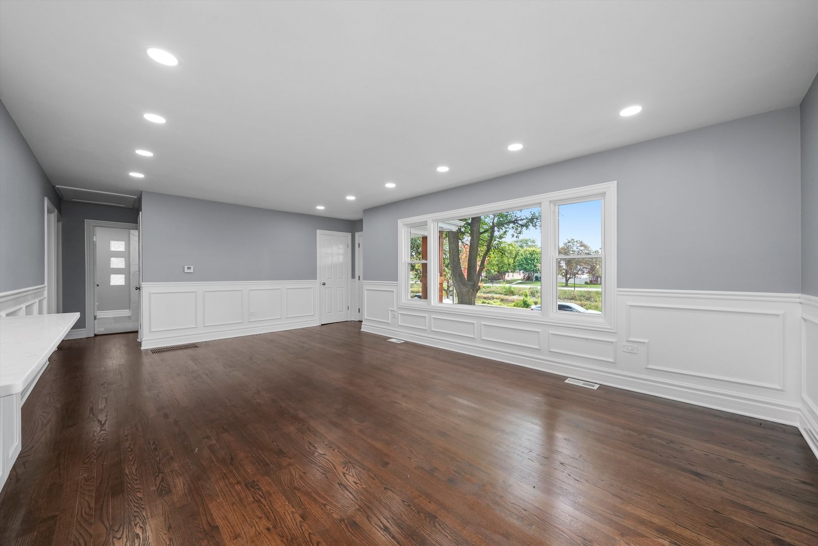 9624 W Shore Drive #9624, Oak Lawn, IL 60453