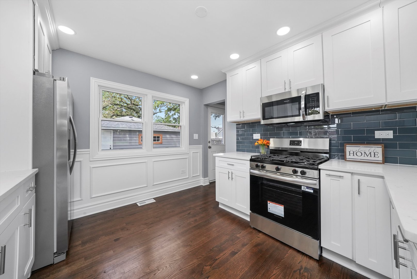 9624 W Shore Drive #9624, Oak Lawn, IL 60453