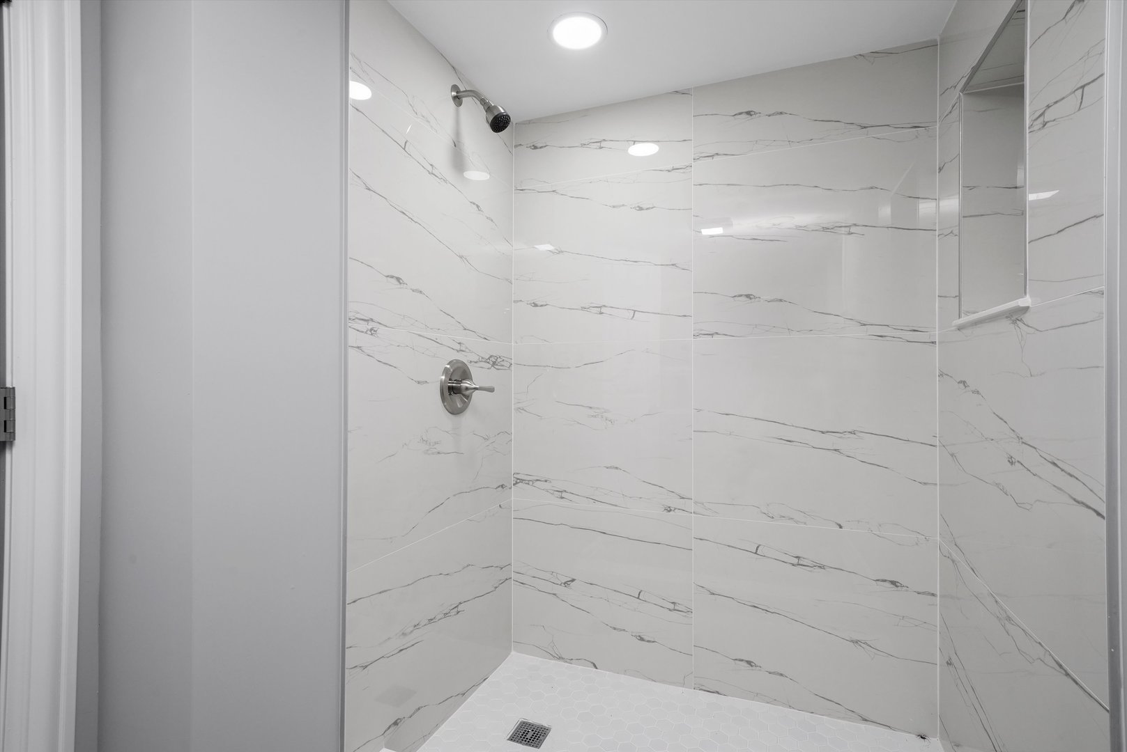 9624 W Shore Drive #9624, Oak Lawn, IL 60453