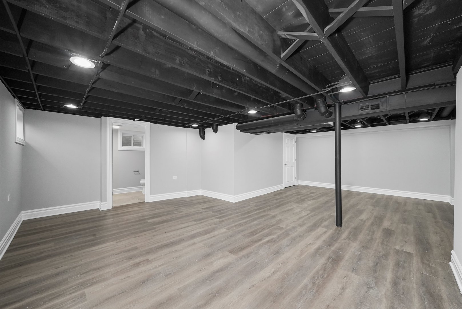 9624 W Shore Drive #9624, Oak Lawn, IL 60453