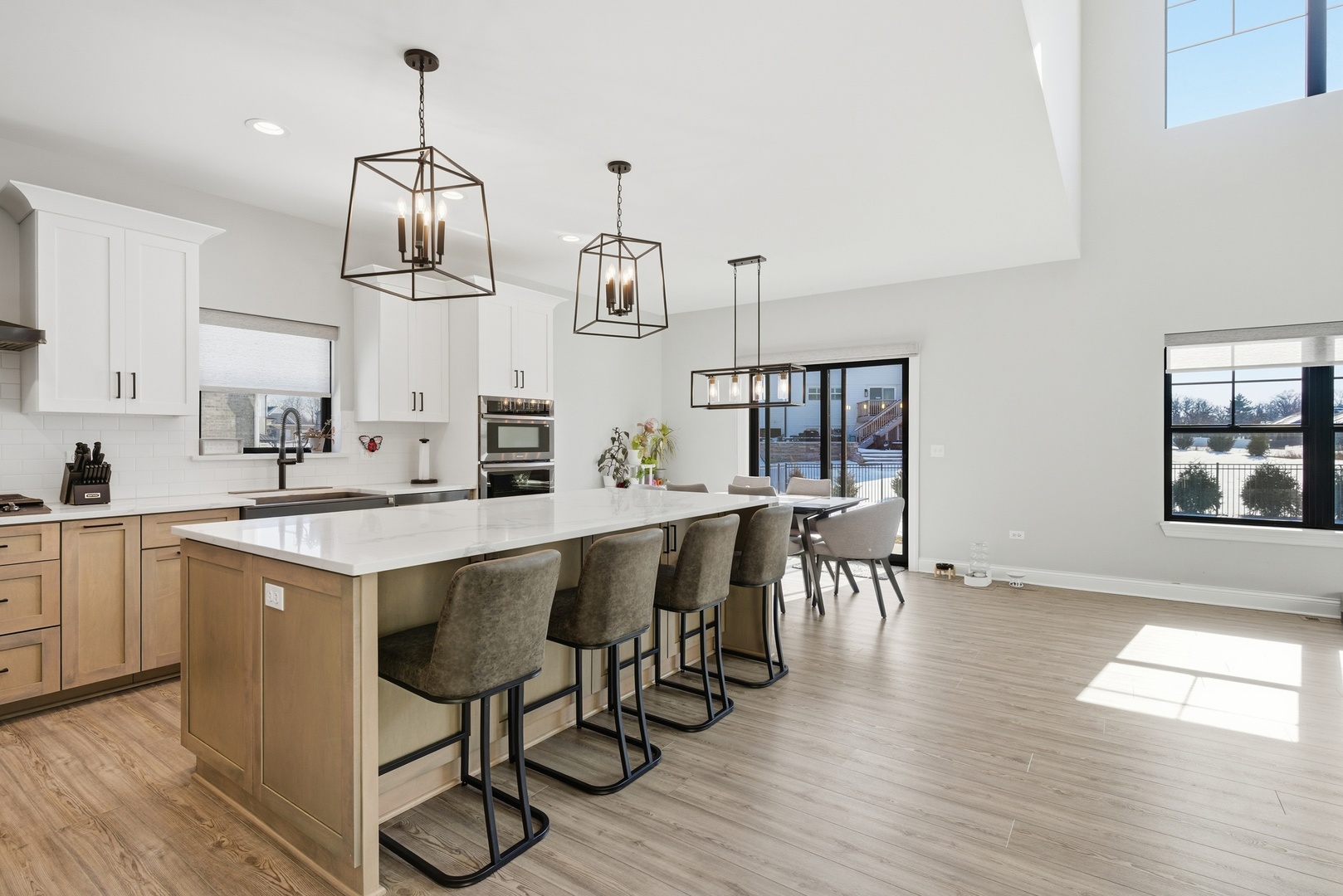 12890 Collina Lane, Lemont, IL 60439