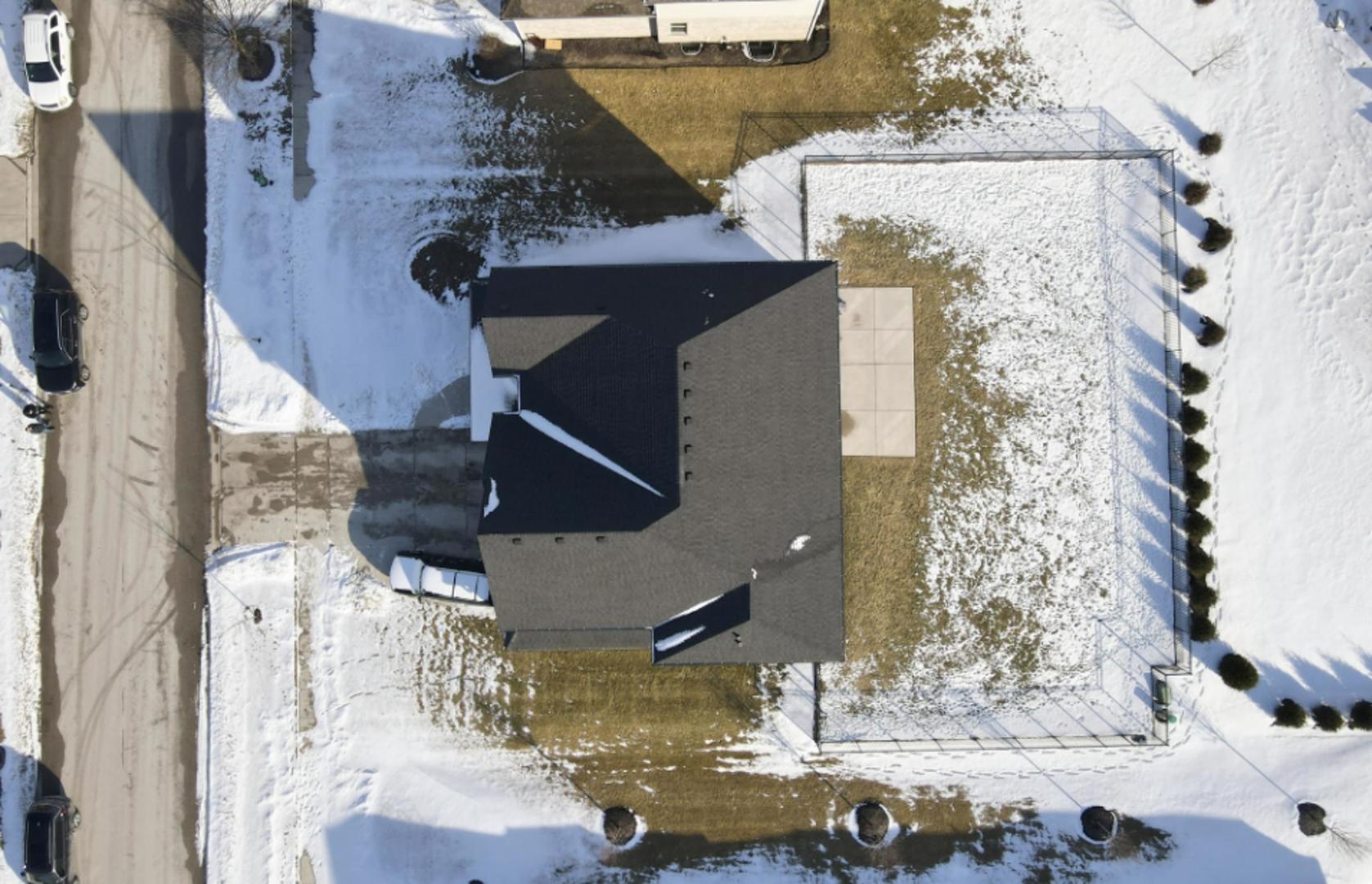 12890 Collina Lane, Lemont, IL 60439