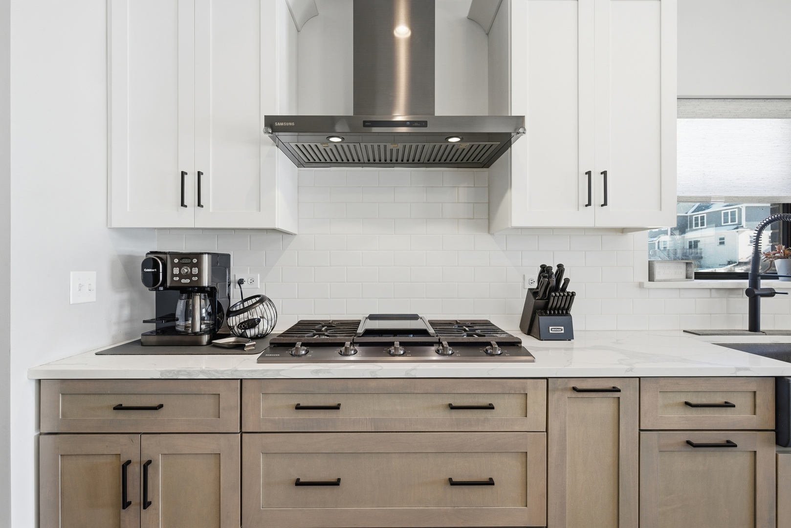 12890 Collina Lane, Lemont, IL 60439