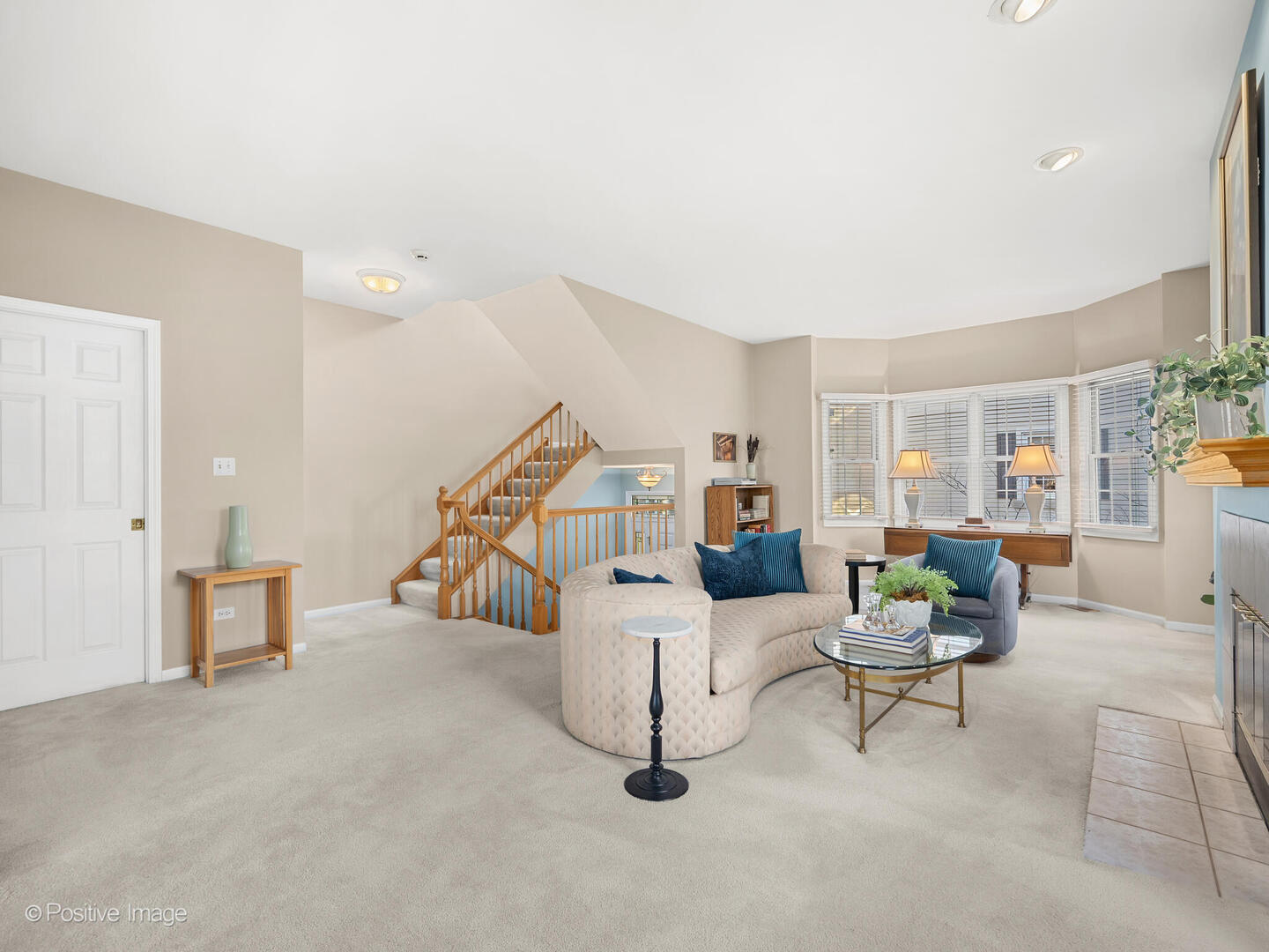 12 N Kensington Avenue, La Grange, IL 60525