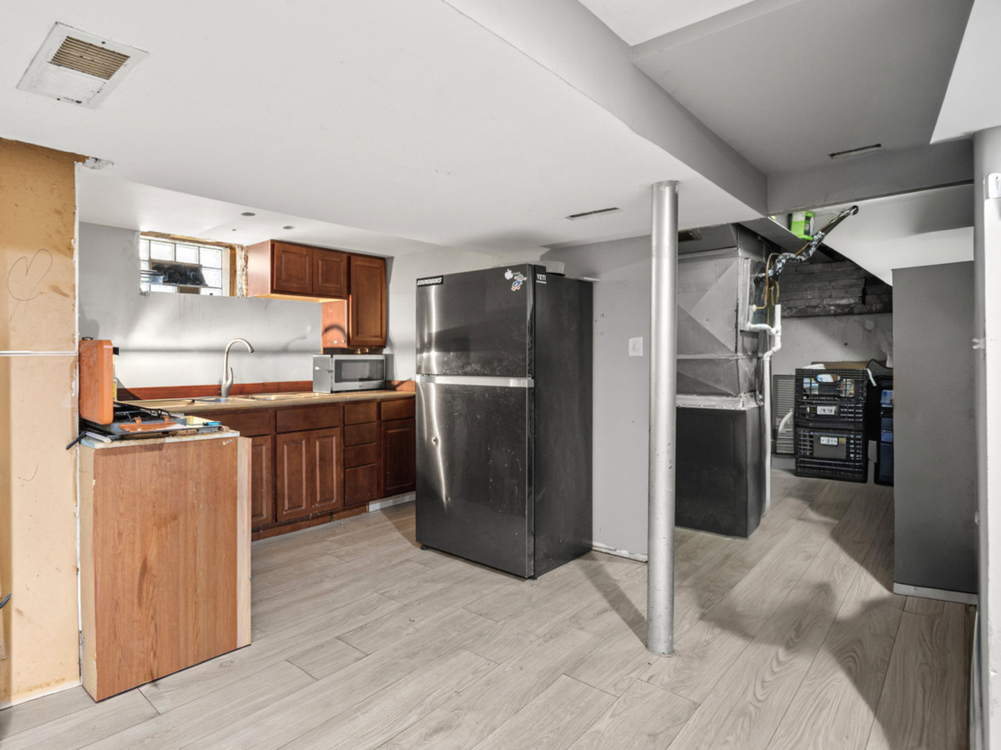 North Riverside, IL 60546