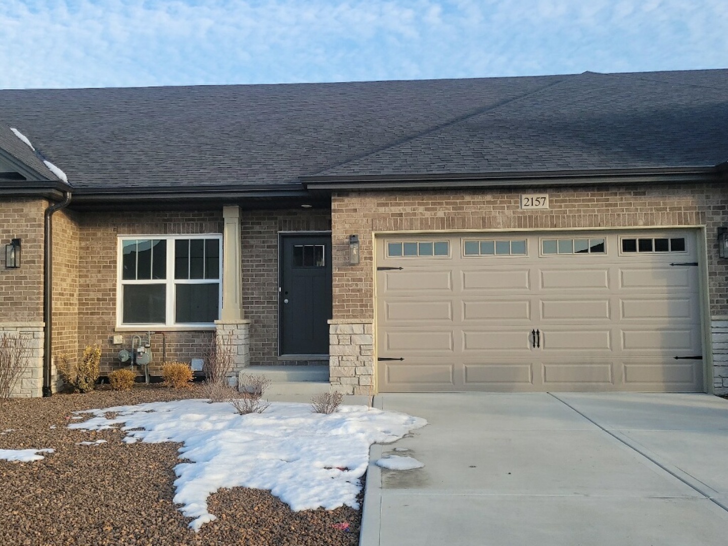 2157 Sky Harbor Drive, New Lenox, IL 60451