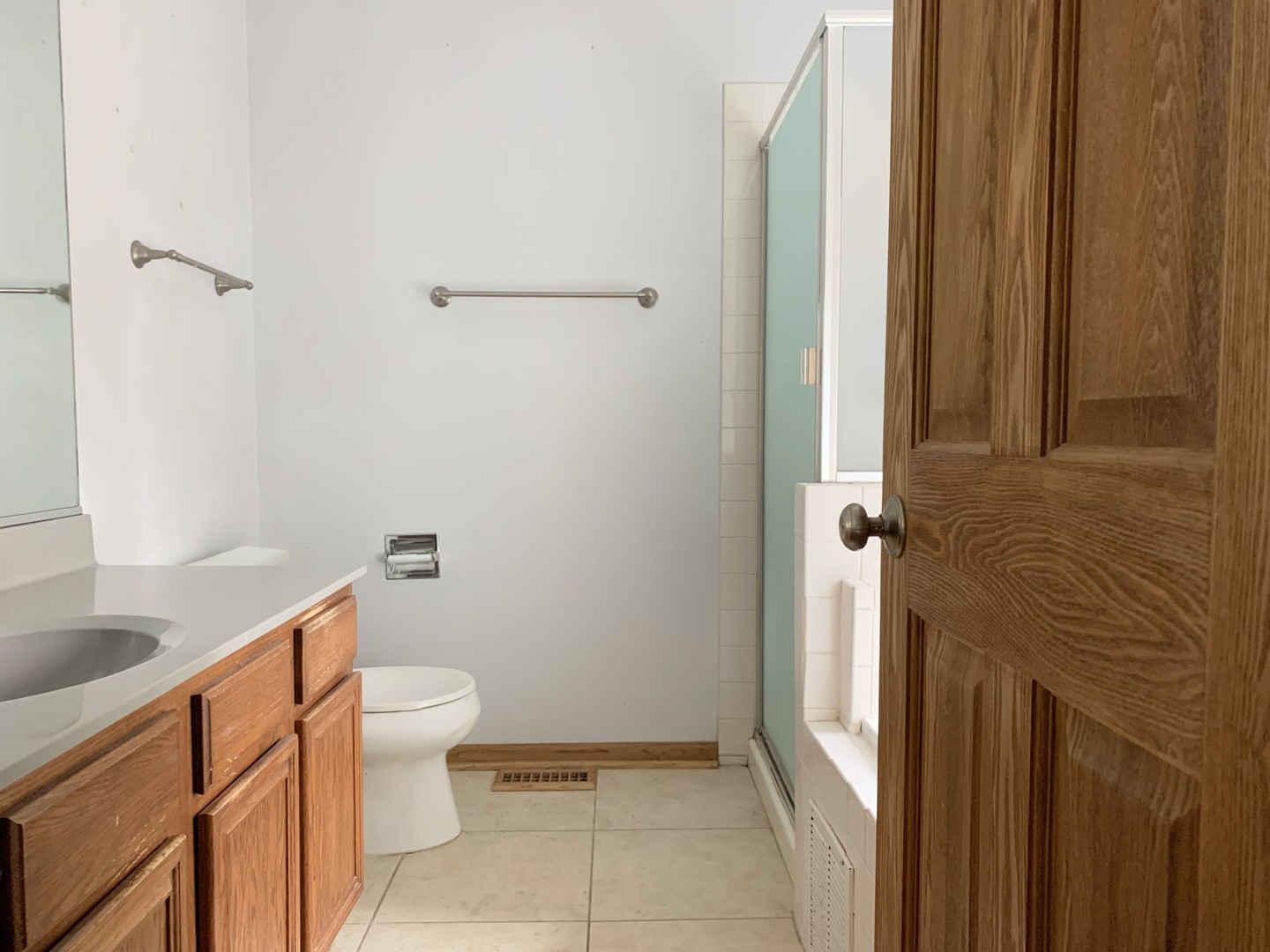 2472 Fox Drive, Aurora, IL 60506