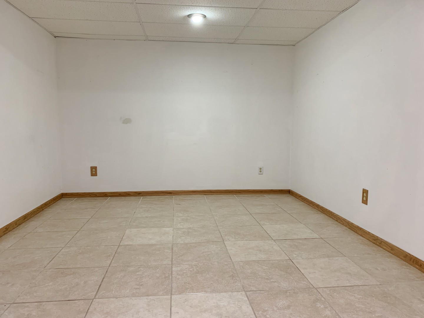 2472 Fox Drive, Aurora, IL 60506