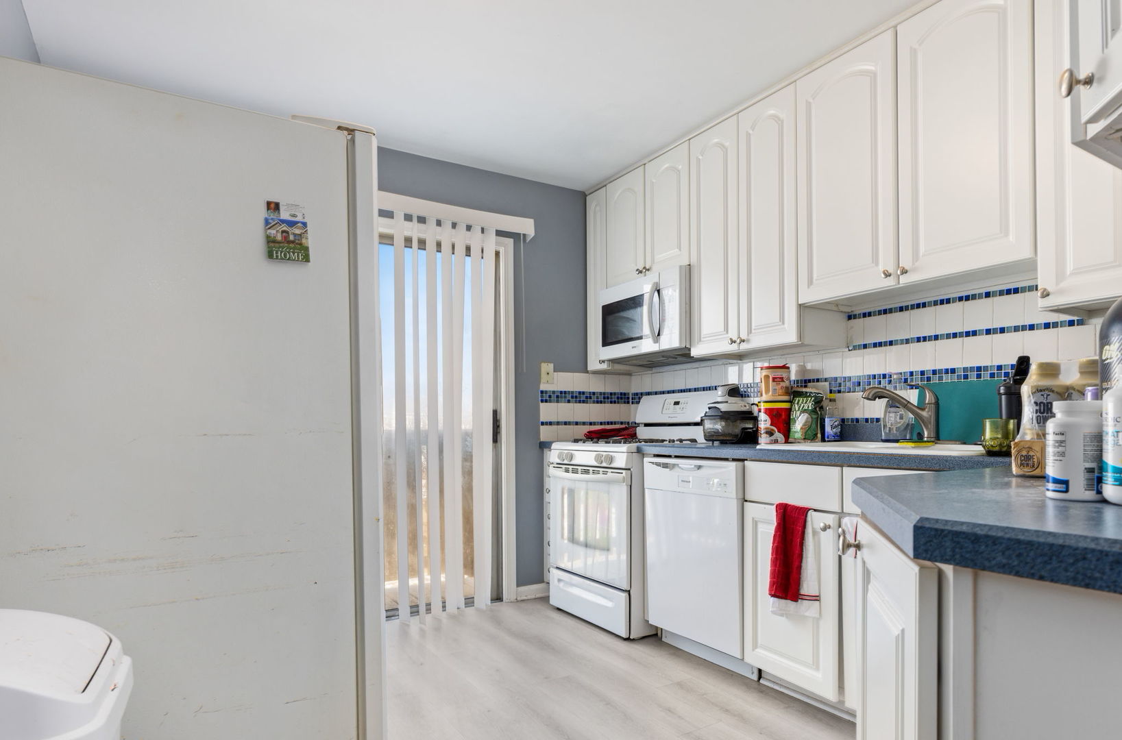 1055 HAMPTON HARBOR #1055, Schaumburg, IL 60193