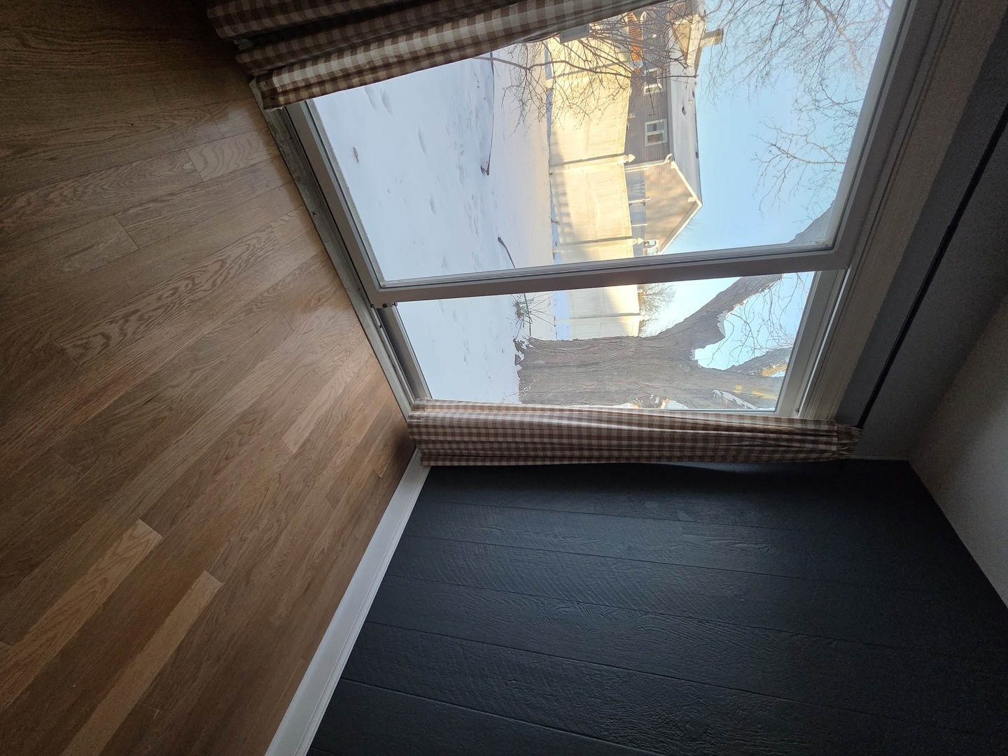 1195 Old Timber Court, Hoffman Estates, IL 60192