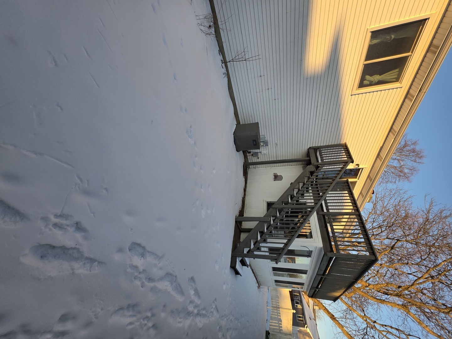 1195 Old Timber Court, Hoffman Estates, IL 60192