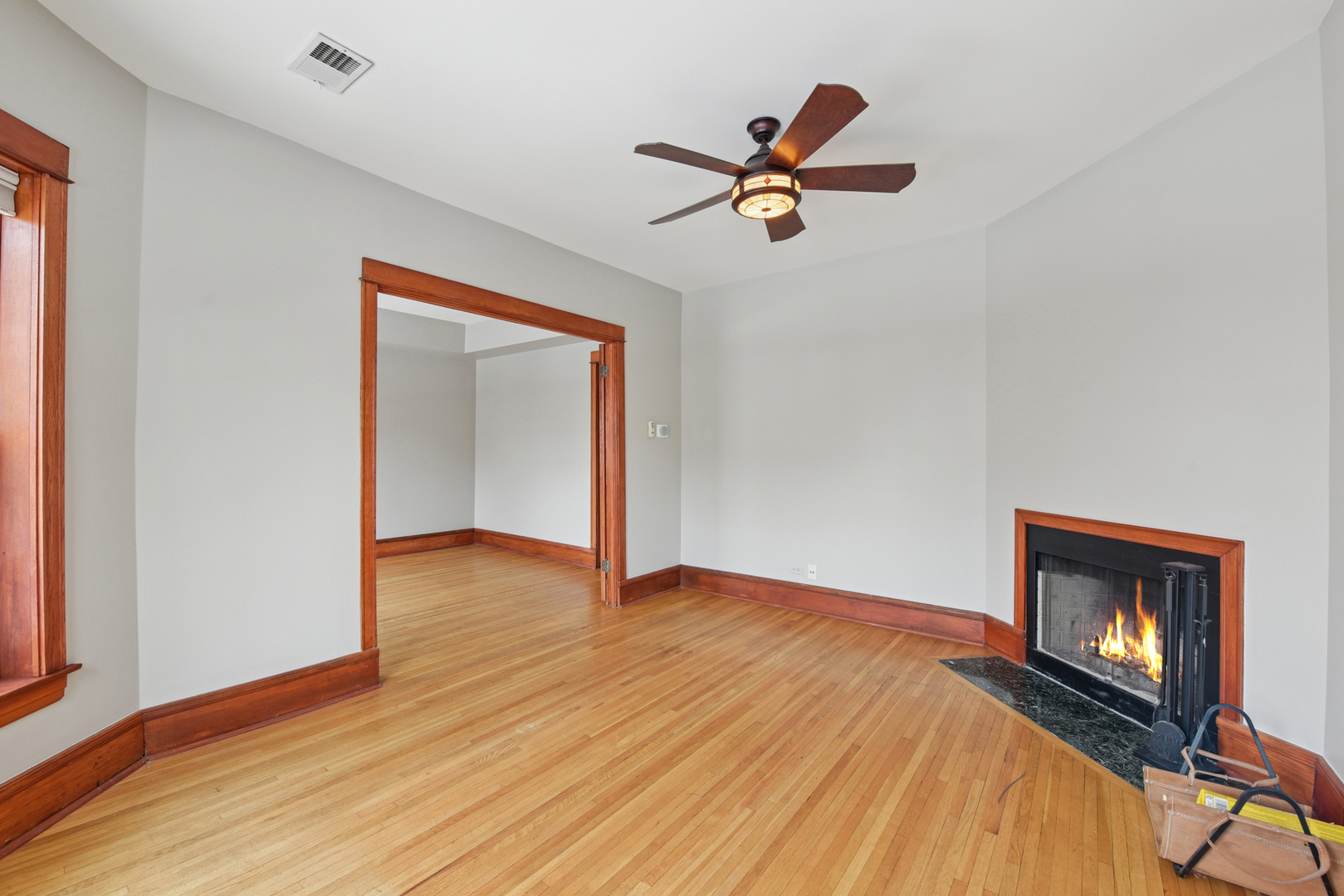 4432 N Winchester Avenue #2N, Chicago, IL 60640