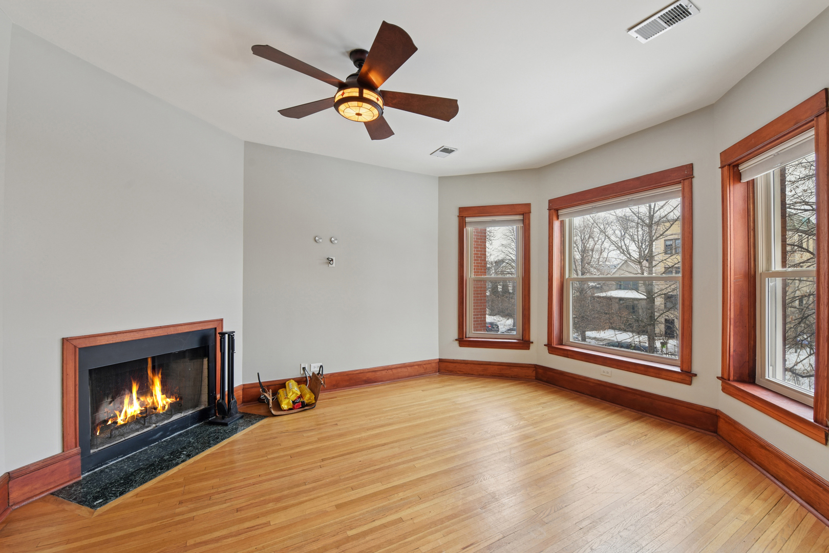 4432 N Winchester Avenue #2N, Chicago, IL 60640