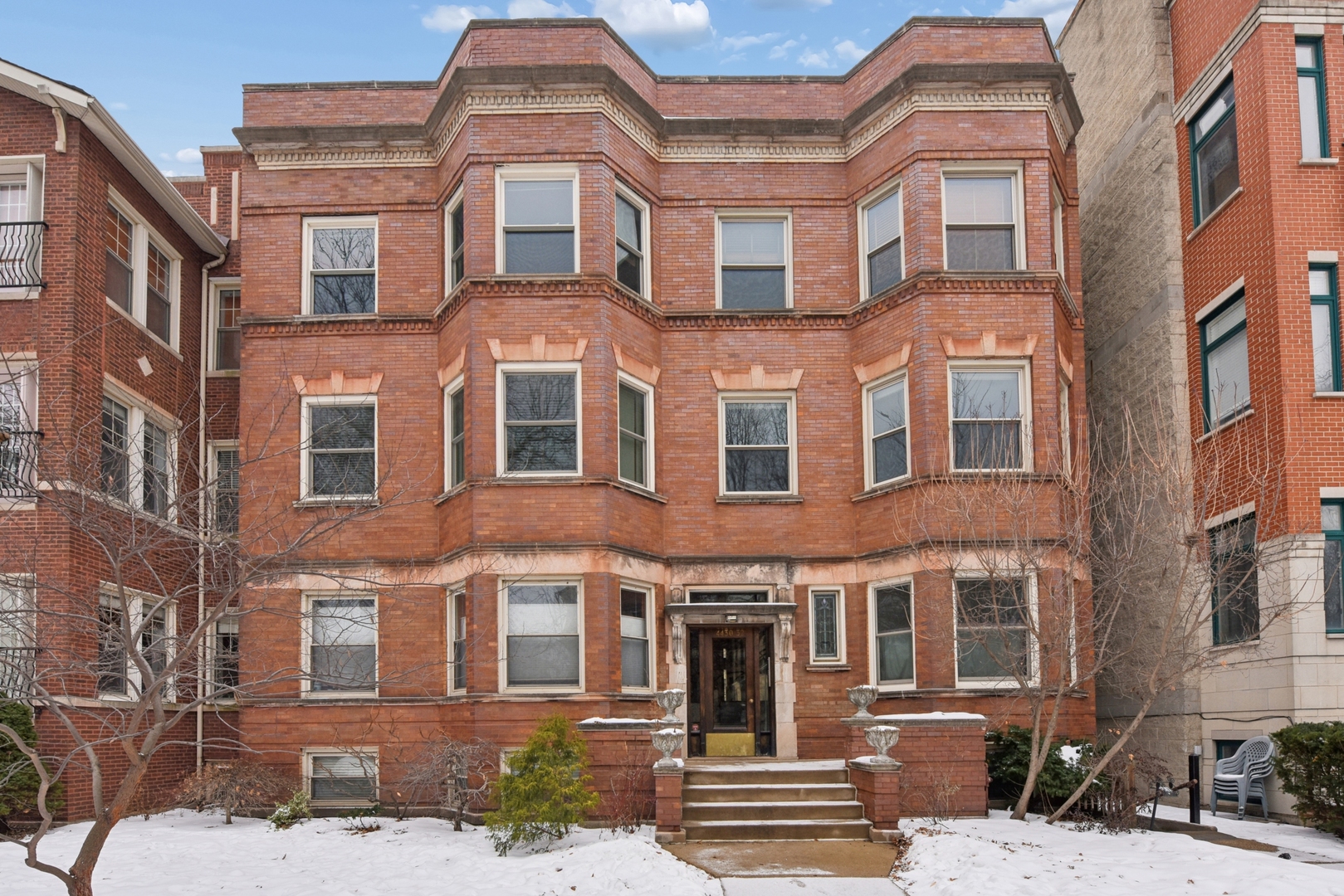 4432 N Winchester Avenue #2N, Chicago, IL 60640