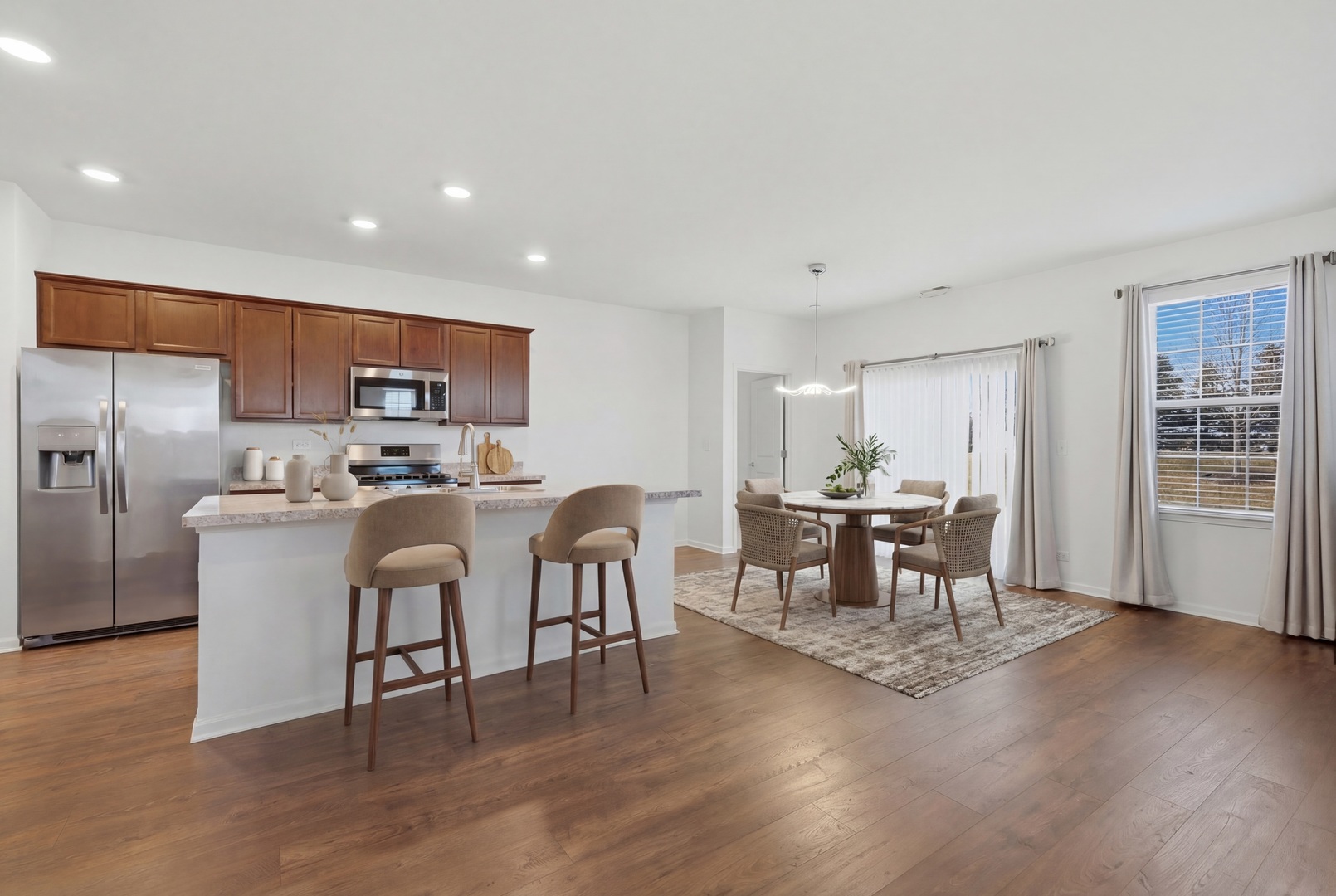 1882 Southern Circle #1882, Pingree Grove, IL 60140