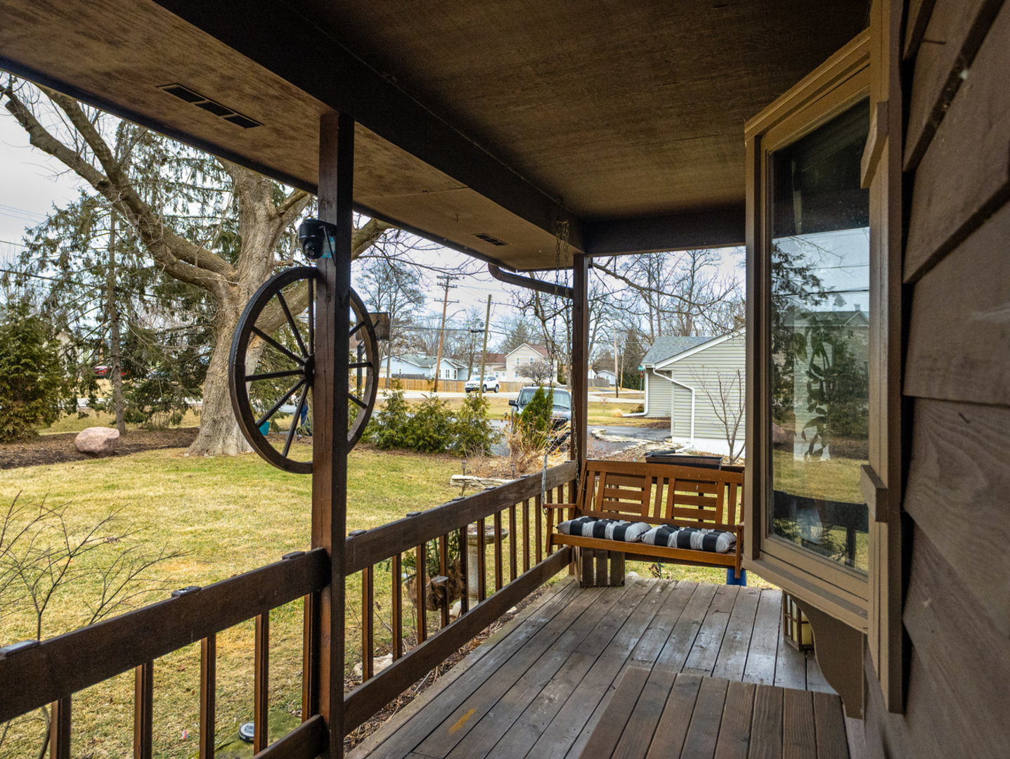 1403 W Beach Road, Waukegan, IL 60087