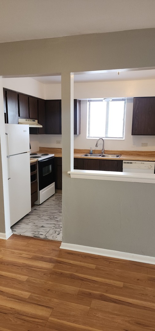 4561 Heartland Drive #3F, Richton Park, IL 60471