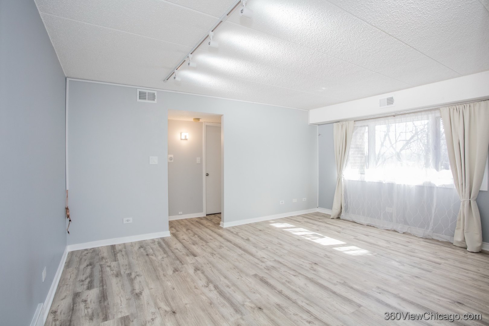 8415 W 95th Street #24, Hickory Hills, IL 60457