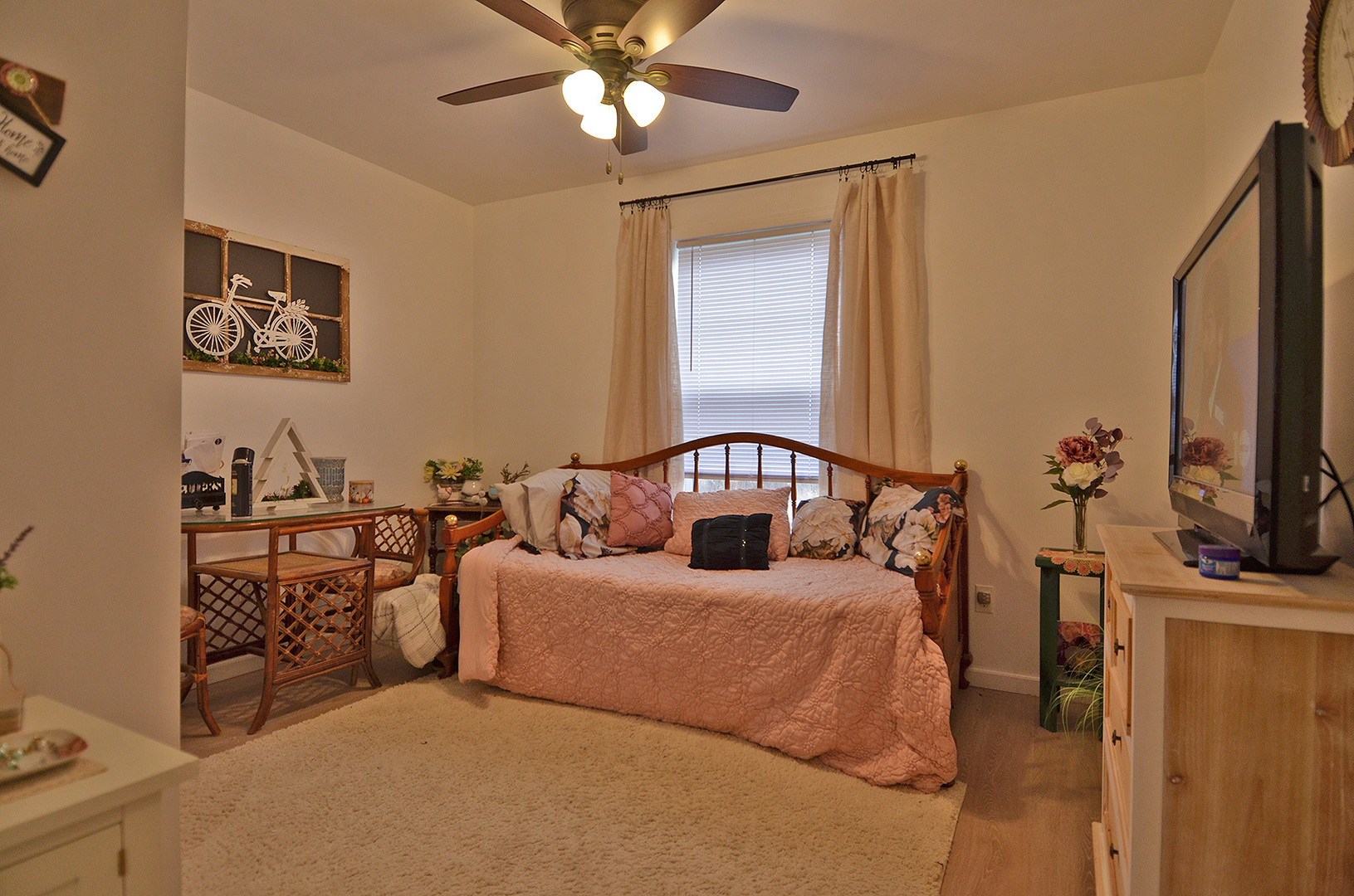 201 24th Avenue, Ottawa, IL 61350