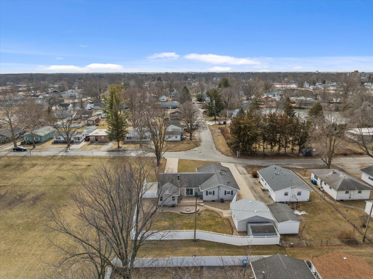 709 E Meade Street, Pontiac, IL 61764